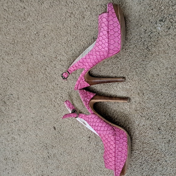 House Of Harlow 1960 Nadia Fish Scales Pink Shoes - Picture 9 of 11